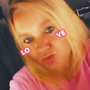 Meet your Posher, Kim